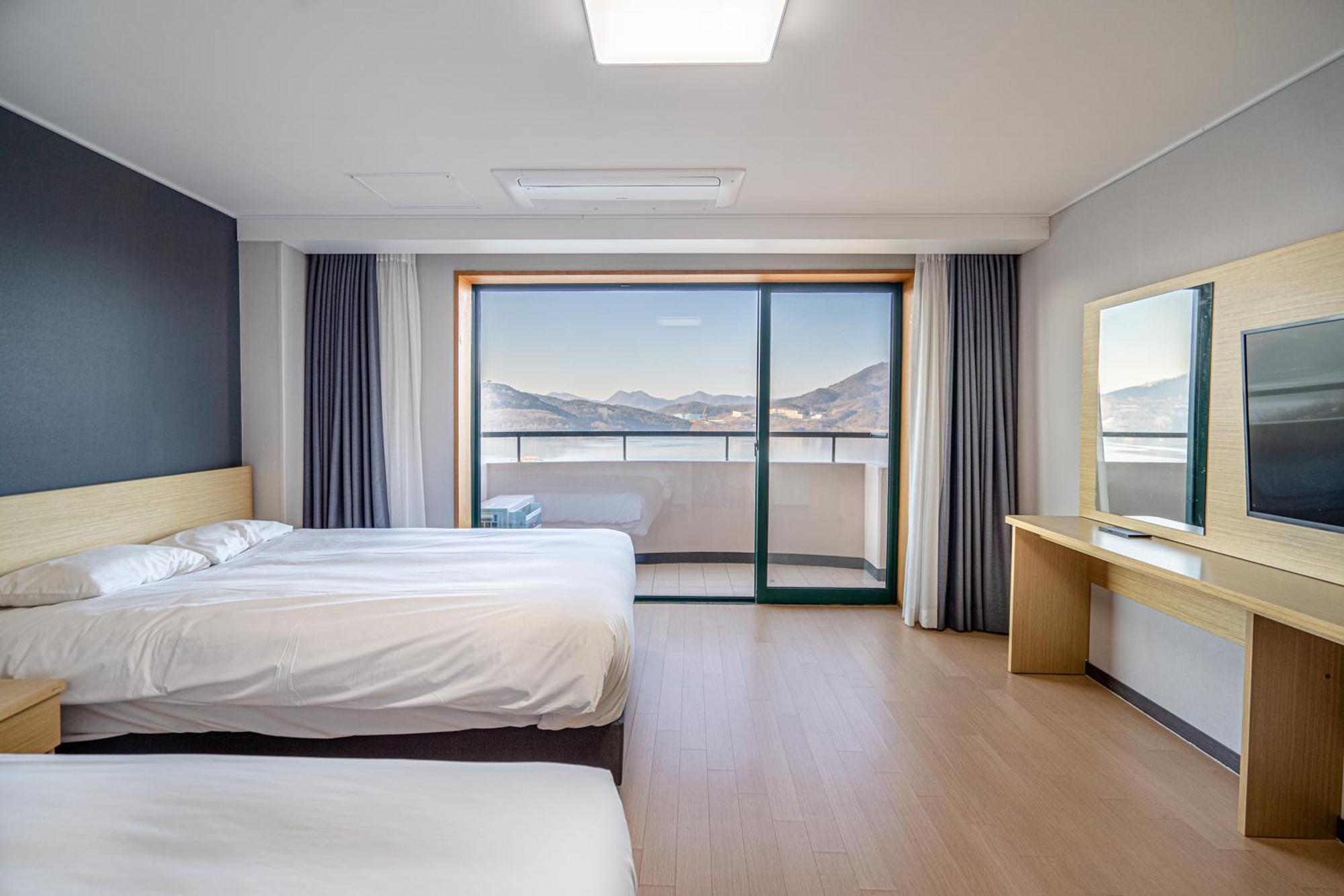 Jecheon Cheongpung Resort מראה חיצוני תמונה