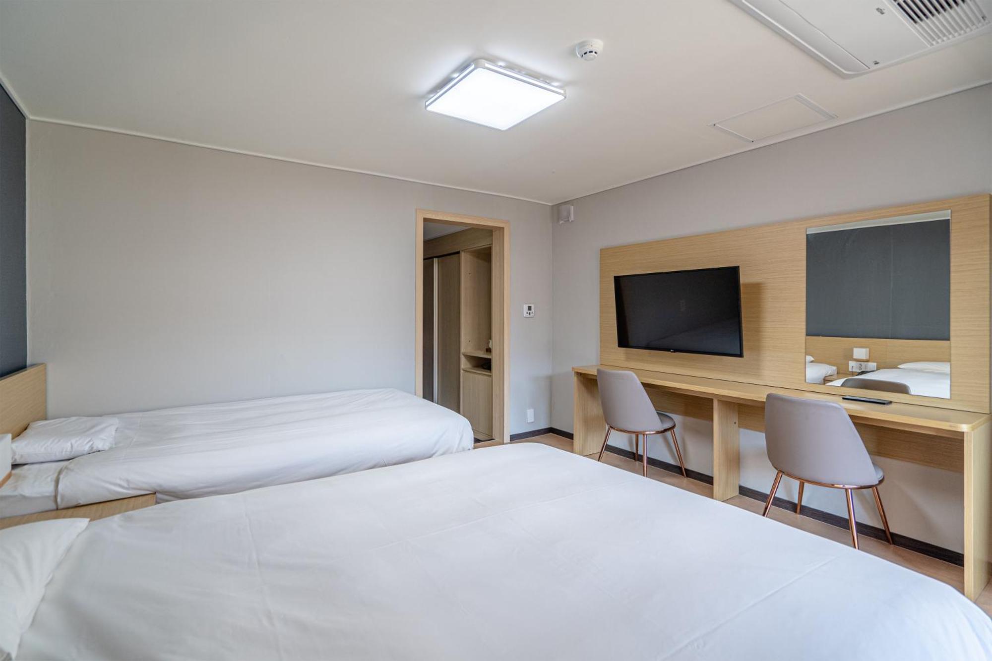 Jecheon Cheongpung Resort מראה חיצוני תמונה